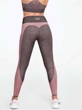2 Pairs of Pink by Victoria Secret Seamless Leggings in Pink & Gray EUC